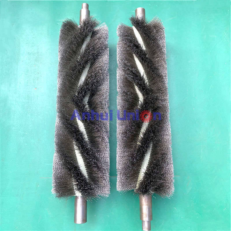 Conveyor Belt Cleaning Cylindrical Roller Brush Manufacturer & Supplier
