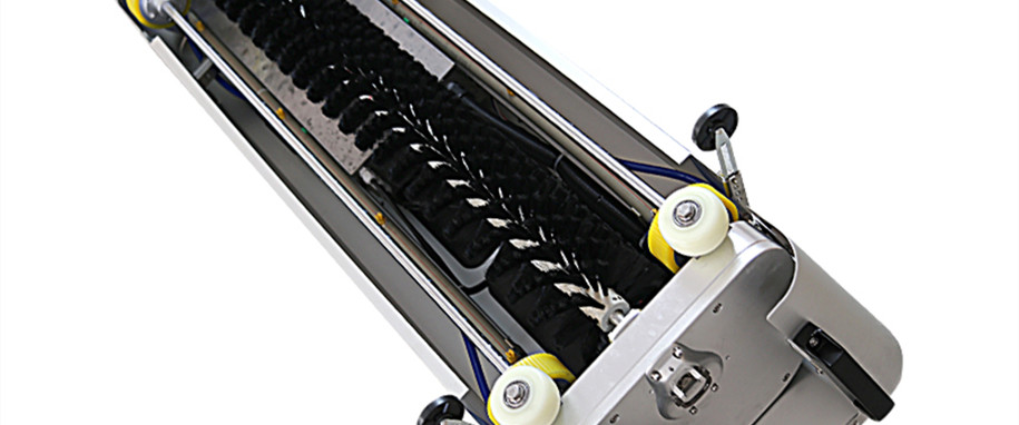 Successful Customer Visit: Customized Roller Brush Recommended for Solar Panel Cleaning Equipment