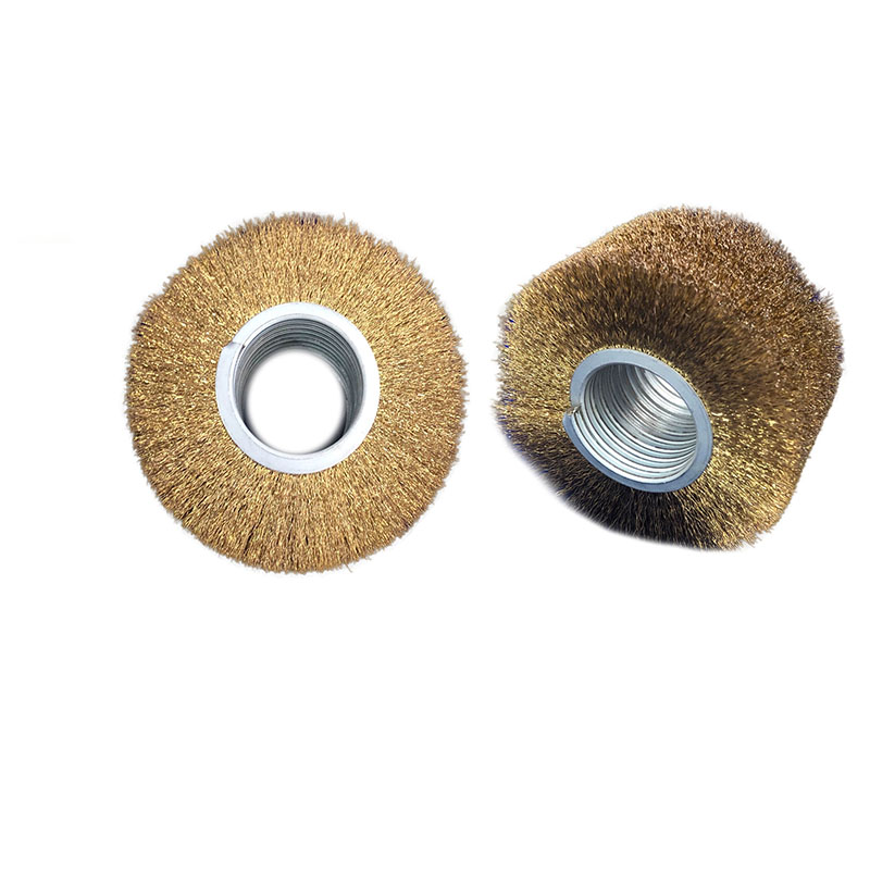 Wire spiral strip brush